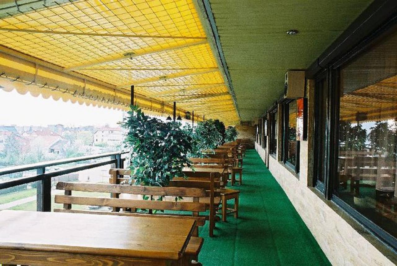 Hotel Satelit Piest'any Exterior foto